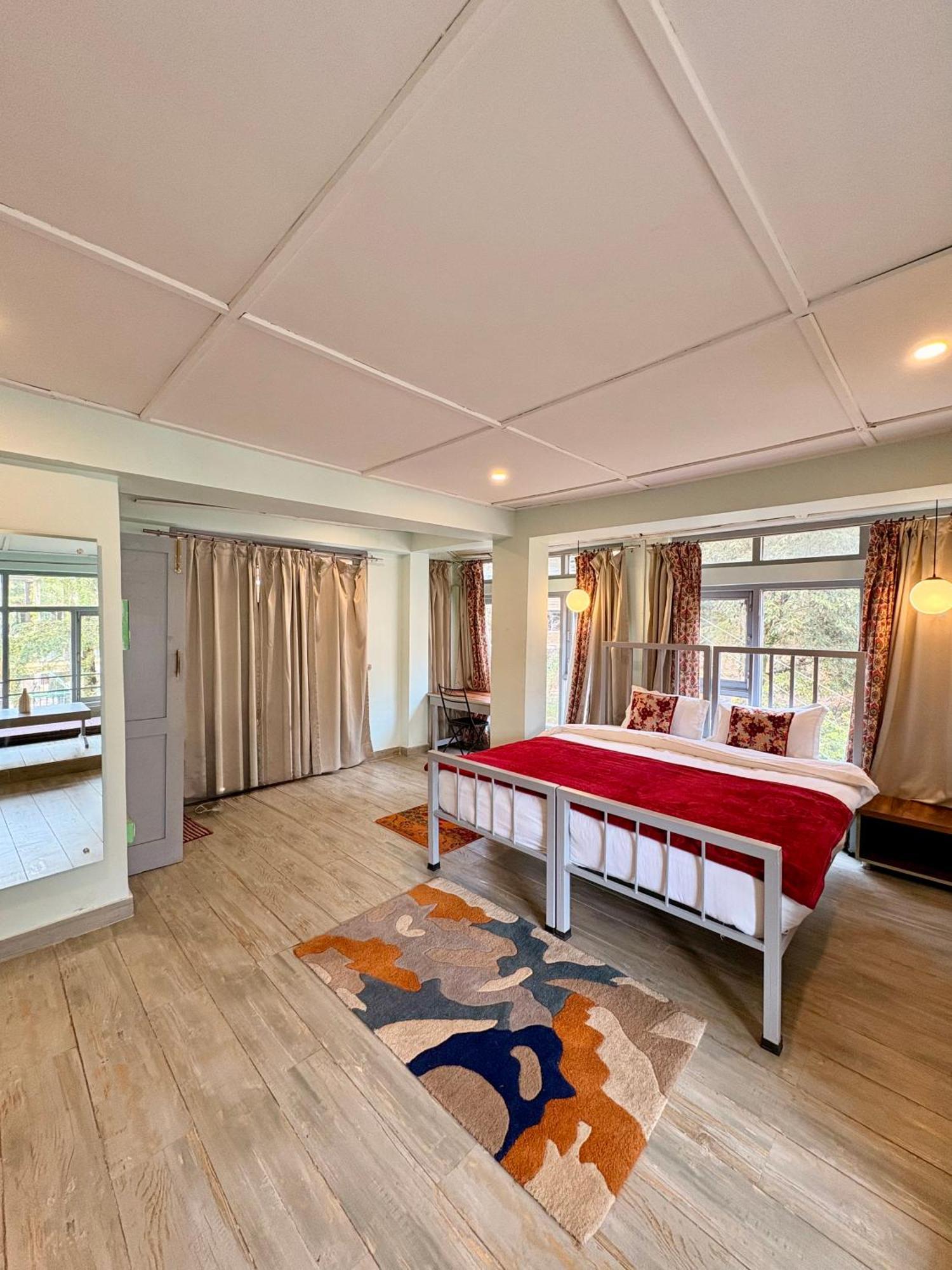 Eevolve Dharamkot - An Eco Hostel McLeod Ganj Luaran gambar